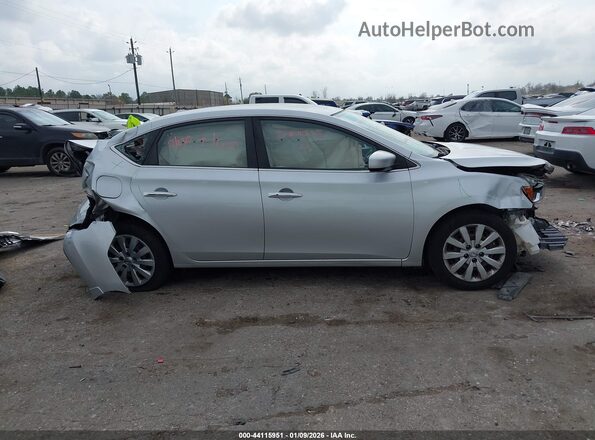 3N1AB7APXGY281858 2016 NISSAN SENTRA Silver Вид задньої частини салону