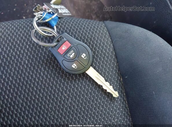 3N1AB7APXHY384232 2017 NISSAN SENTRA Silver Vista del salpicadero