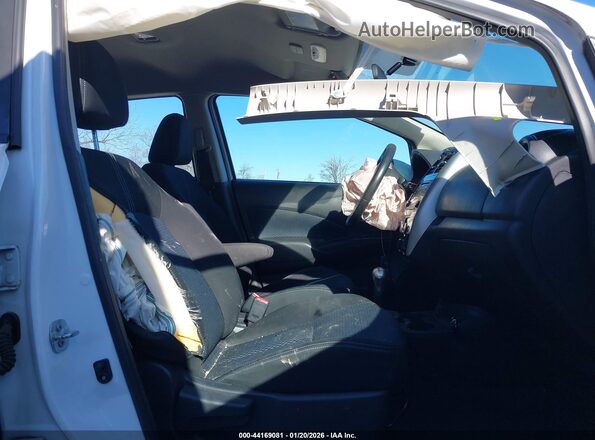 3N1CE2CP4JL354470 2018 NISSAN VERSA NOTE White Front interior view