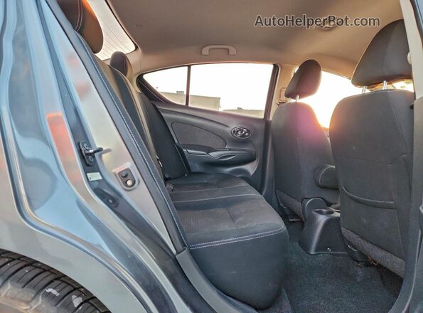 3N1CN7AP4GL831259 2016 NISSAN VERSA Gray Rear seats view