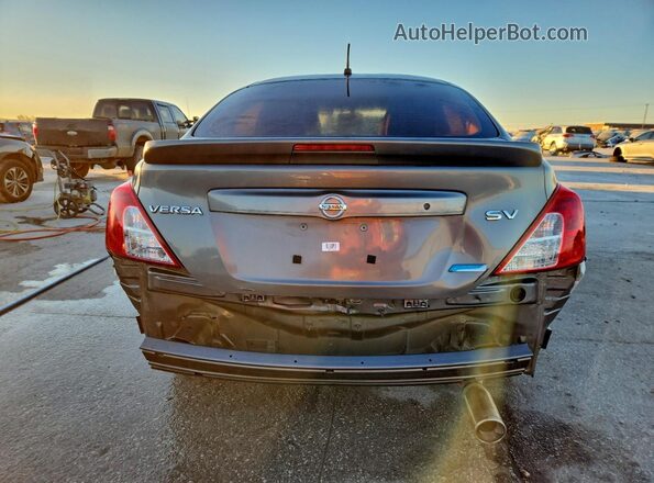 3N1CN7AP4GL831259 2016 NISSAN VERSA Gray Rear view