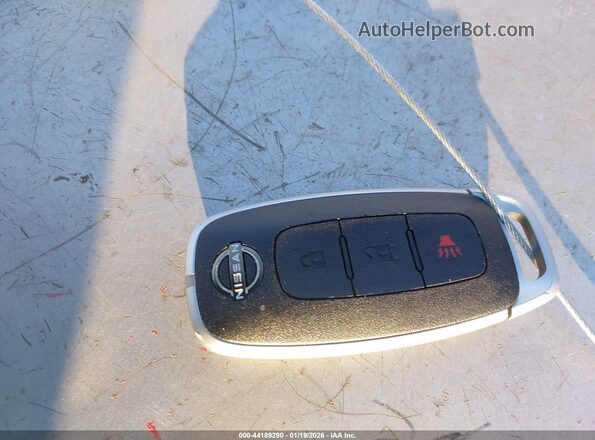 3N1CP5BV0SL481570 2025 NISSAN KICKS PLAY White Dashboard view