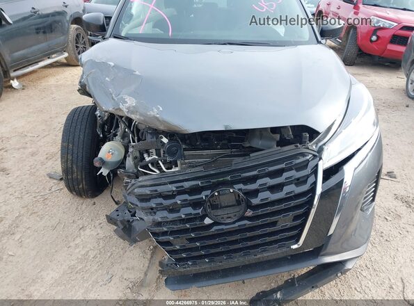 3N1CP5BV1RL494550 2024 NISSAN KICKS Gray Front view
