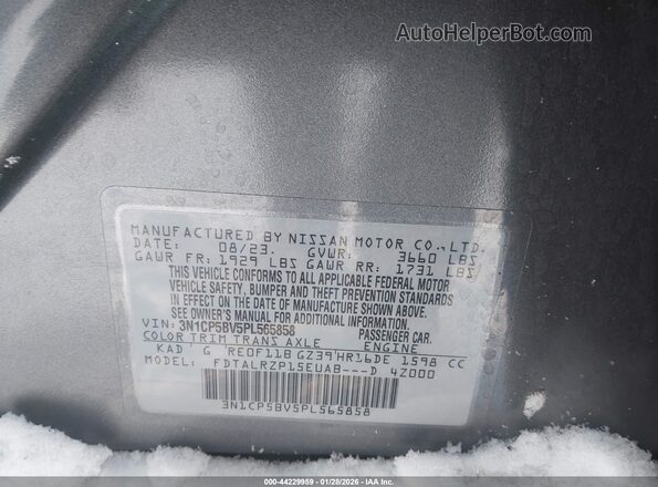 3N1CP5BV5PL565858 2023 NISSAN KICKS Gray Widok komory silnika