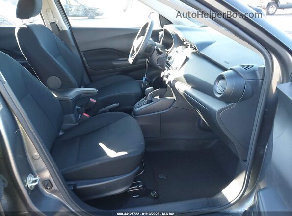 3N1CP5BVXSL477218 2025 NISSAN KICKS PLAY Gray Front interior view