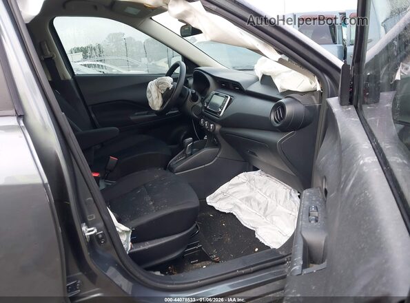 3N1CP5BVXSL492897 2025 NISSAN KICKS PLAY Серый Вид салона спереди