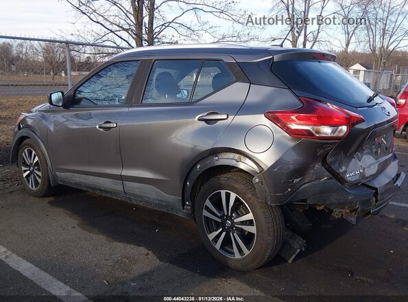 3N1CP5CU9JL539163 2018 NISSAN KICKS Gray ხელსაწყოთა პანელის ხედი