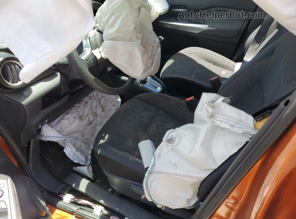 3N1CP5CUXJL521612 2018 NISSAN KICKS Orange 