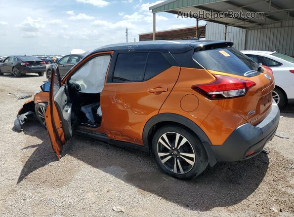 3N1CP5CUXJL521612 2018 NISSAN KICKS Orange 