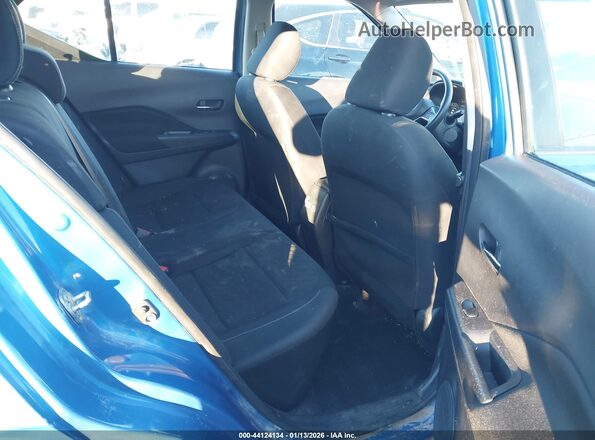 3N1CP5CV4PL568507 2023 NISSAN KICKS Blue Widok naklejki z numerem VIN