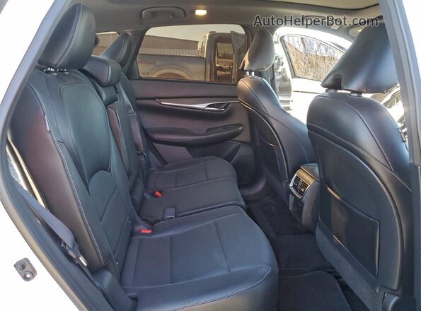 3PCAJ5BA0NF106235 2022 INFINITI QX50 Белый Вид задних сидений