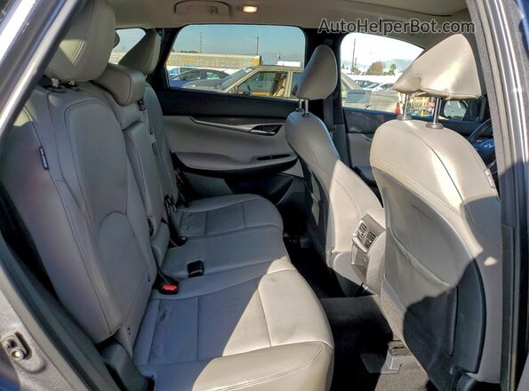 3PCAJ5BA1PF110443 2023 INFINITI QX50 Gray Vista interior trasera