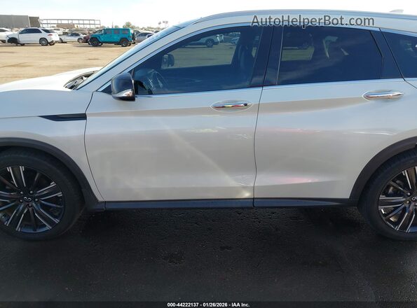 3PCAJ5BAXNF117842 2022 INFINITI QX50 White 