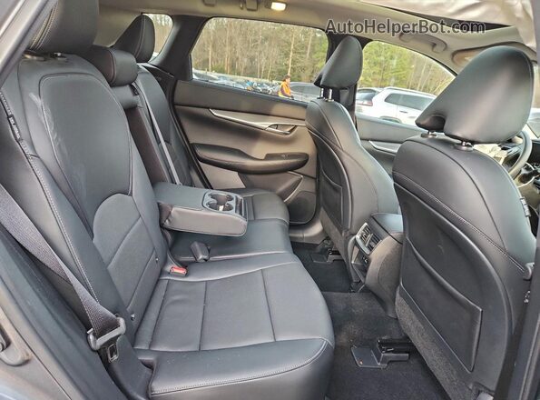 3PCAJ5BB1NF111985 2022 INFINITI QX50 Gray Вид задньої частини салону