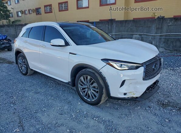3PCAJ5BB3SF109568 2025 INFINITI QX50 White Delantero derecho