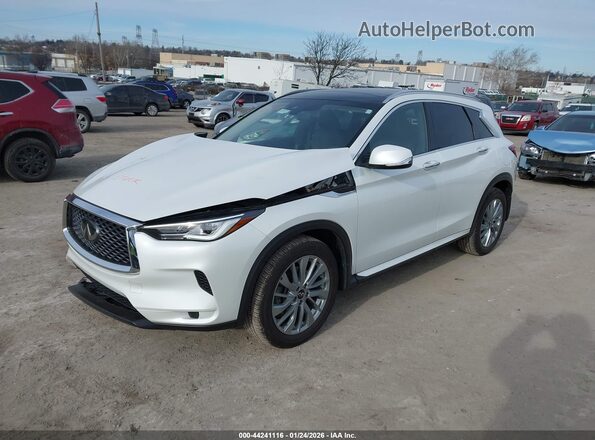 3PCAJ5BB8RF108569 2024 INFINITI QX50 White 