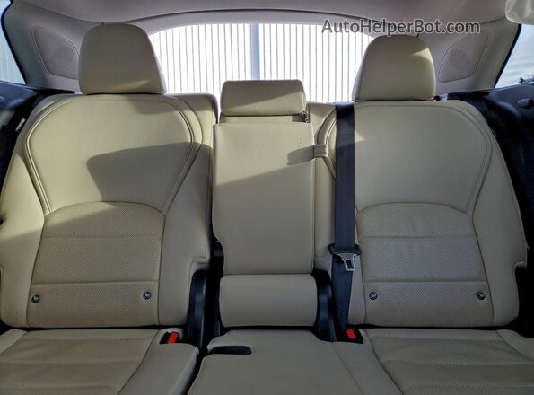 3PCAJ5EA9NF108271 2022 INFINITI QX50 Red Вид задніх сидінь