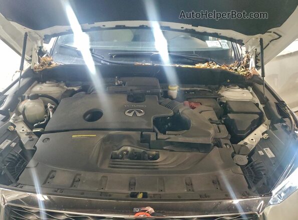 3PCAJ5J37NF114187 2022 INFINITI QX55 White Vista del compartimento del motor