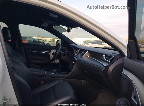 3PCAJ5JR2PF105453 2023 INFINITI QX55 White Vista interior delantera