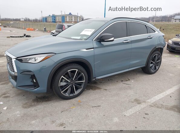 3PCAJ5JR9RF108871 2024 INFINITI QX55 Light Blue Առջևի ձախ երեք քառորդ տեսարան