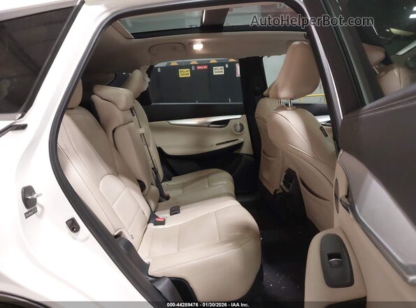3PCAJ5M14KF145192 2019 INFINITI QX50 White VIN կոդի պիտակի տեսք