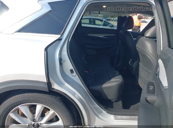3PCAJ5M15LF110548 2020 INFINITI QX50 Silver Vista de la etiqueta del VIN