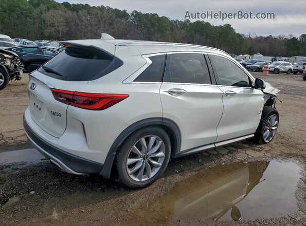 3PCAJ5M18LF109071 2020 INFINITI QX50 White 
