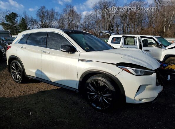3PCAJ5M35LF106923 2020 INFINITI QX50 White 