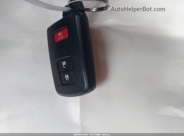 3TMAZ5CN0JM055741 2018 TOYOTA TACOMA White Dashboard view