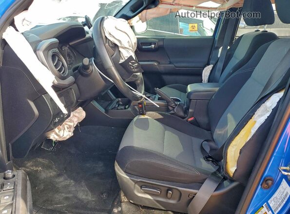 3TMAZ5CN0LM132465 2020 TOYOTA LE Blue წინა სალონის ხედი