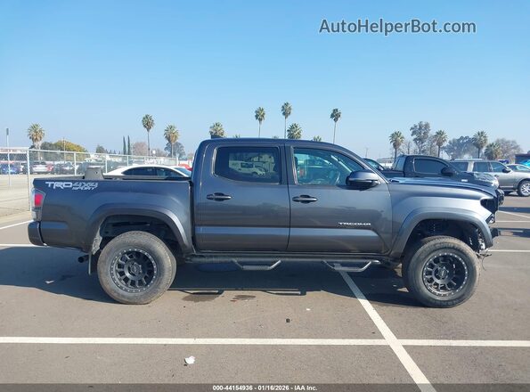 3TMCZ5AN0NM463965 2022 TOYOTA TACOMA Gray სალონის 360-გრადუსიანი ხედი