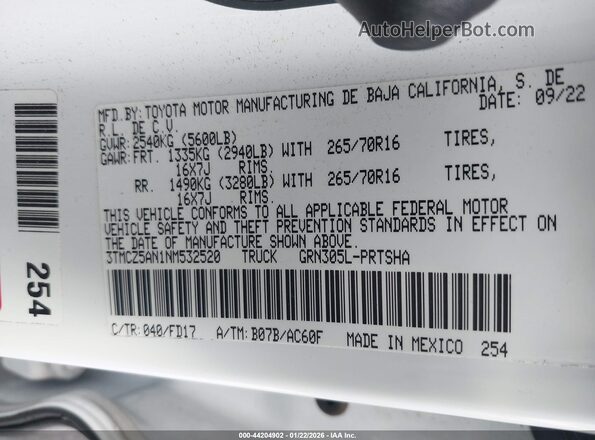 3TMCZ5AN1NM532520 2022 TOYOTA TACOMA White Вид підкапотного простору