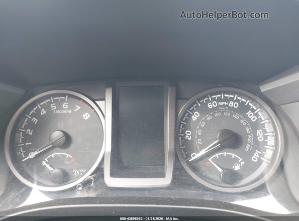 3TMCZ5AN9KM224913 2019 TOYOTA TACOMA White Vista de los asientos traseros