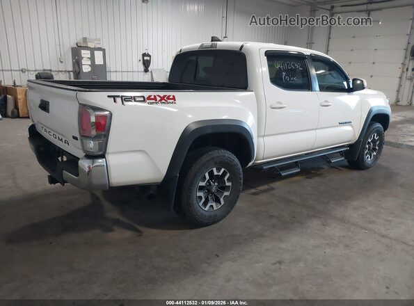 3TMCZ5AN9PM553795 2023 TOYOTA TACOMA Белый 