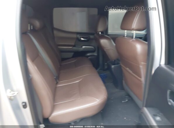3TMGZ5AN6JM155453 2018 TOYOTA LIMITED Silver 