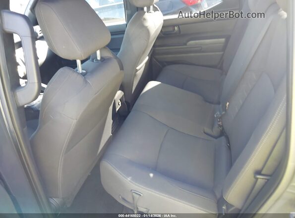 3TMKB5FN0RM013828 2024 TOYOTA TACOMA Gray VIN კოდის სტიკერის ხედი