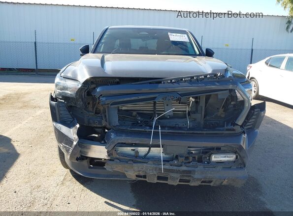3TMKB5FN0RM013828 2024 TOYOTA TACOMA Gray წინა ხედი