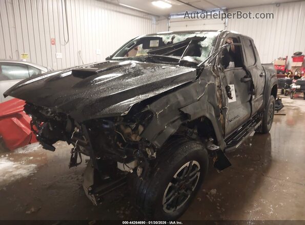 3TMLB5JN5RM034184 2024 TOYOTA TACOMA Black Դիմացի տեսք