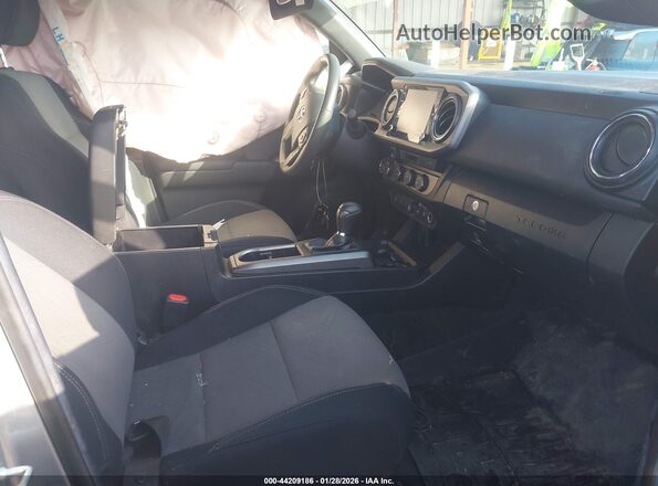 3TYCZ5AN1PT160992 2023 TOYOTA TACOMA Gray წინა სალონის ხედი