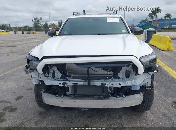 3TYJDAHN2RT006752 2024 TOYOTA TACOMA Белый Вид спереди