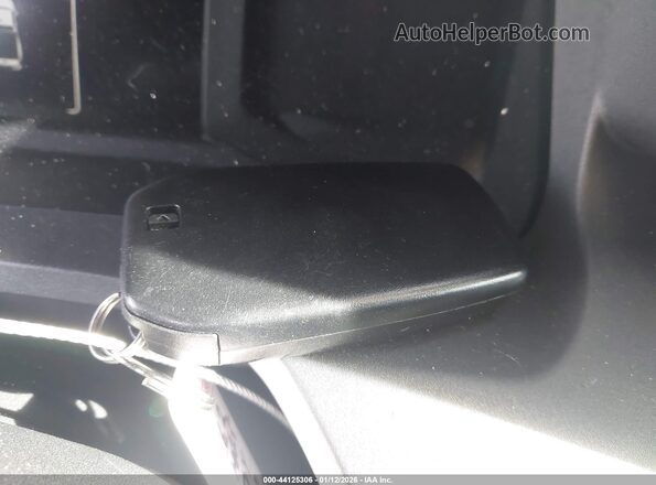 3TYJDAHN7ST026758 2025 TOYOTA TACOMA White Vista del salpicadero