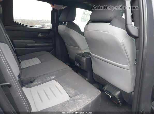 3TYLC5LN0ST025798 2025 TOYOTA TACOMA HYBRID Gray VIN կոդի պիտակի տեսք