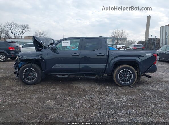3TYLC5LN0ST025798 2025 TOYOTA TACOMA HYBRID Gray Սալոնի հետևի տեսք