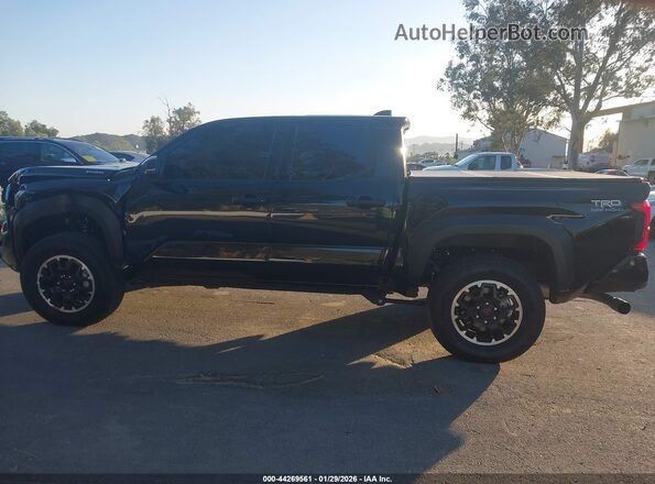 3TYLC5LN0ST040950 2025 TOYOTA TACOMA HYBRID Black 360 interior view