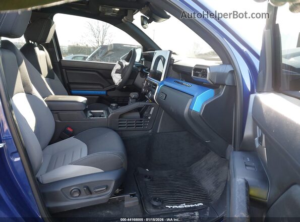 3TYLC5LN5ST033279 2025 TOYOTA TACOMA HYBRID Dark Blue Vista interior delantera