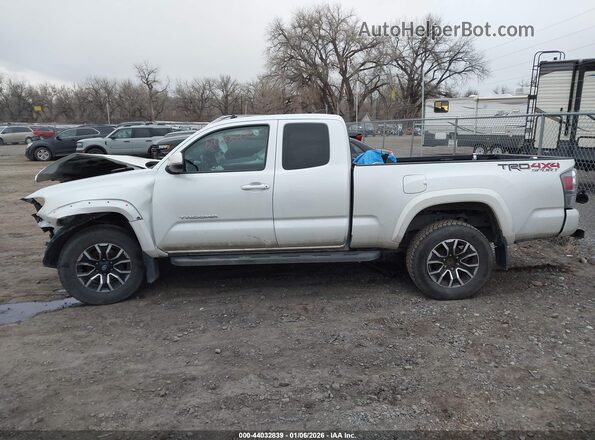 3TYSZ5AN6NT077017 2022 TOYOTA TACOMA White 