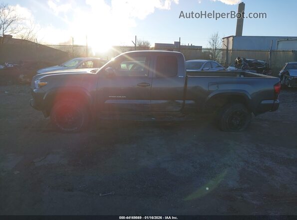 3TYSZ5AN8NT065869 2022 TOYOTA TACOMA Серый Панорамный вид салона 360°