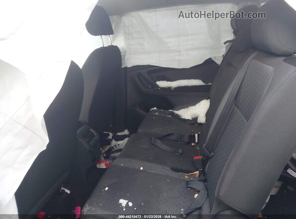 3VV1B7AX8JM009449 2018 VOLKSWAGEN TIGUAN Gray Vista de la etiqueta del VIN