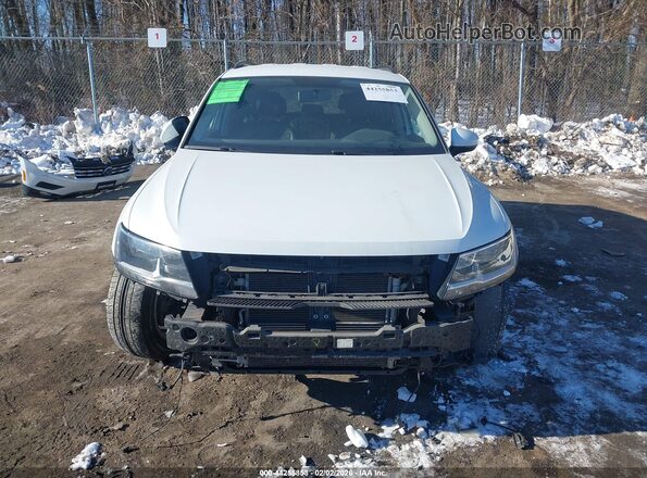 3VV1B7AX8JM020080 2018 VOLKSWAGEN TIGUAN Белый Вид щитка приборов