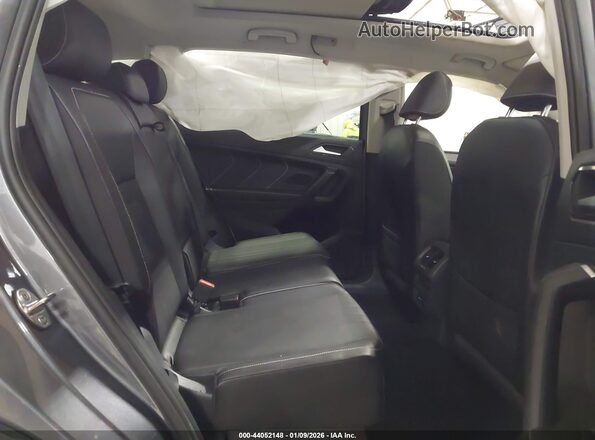 3VV2B7AX1NM034817 2022 VOLKSWAGEN TIGUAN Gray Vista de la etiqueta del VIN